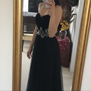Aidan Mattox Black velvet tulle prom ballgown